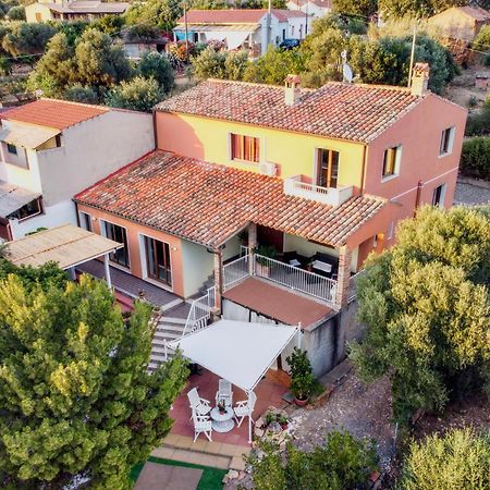 B&B Stell'E Mari SantʼAnna Arresi Екстериор снимка